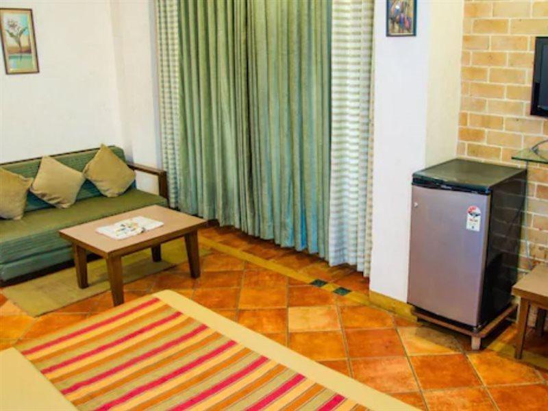 Hotel Chandralok Lonavala Dış mekan fotoğraf
