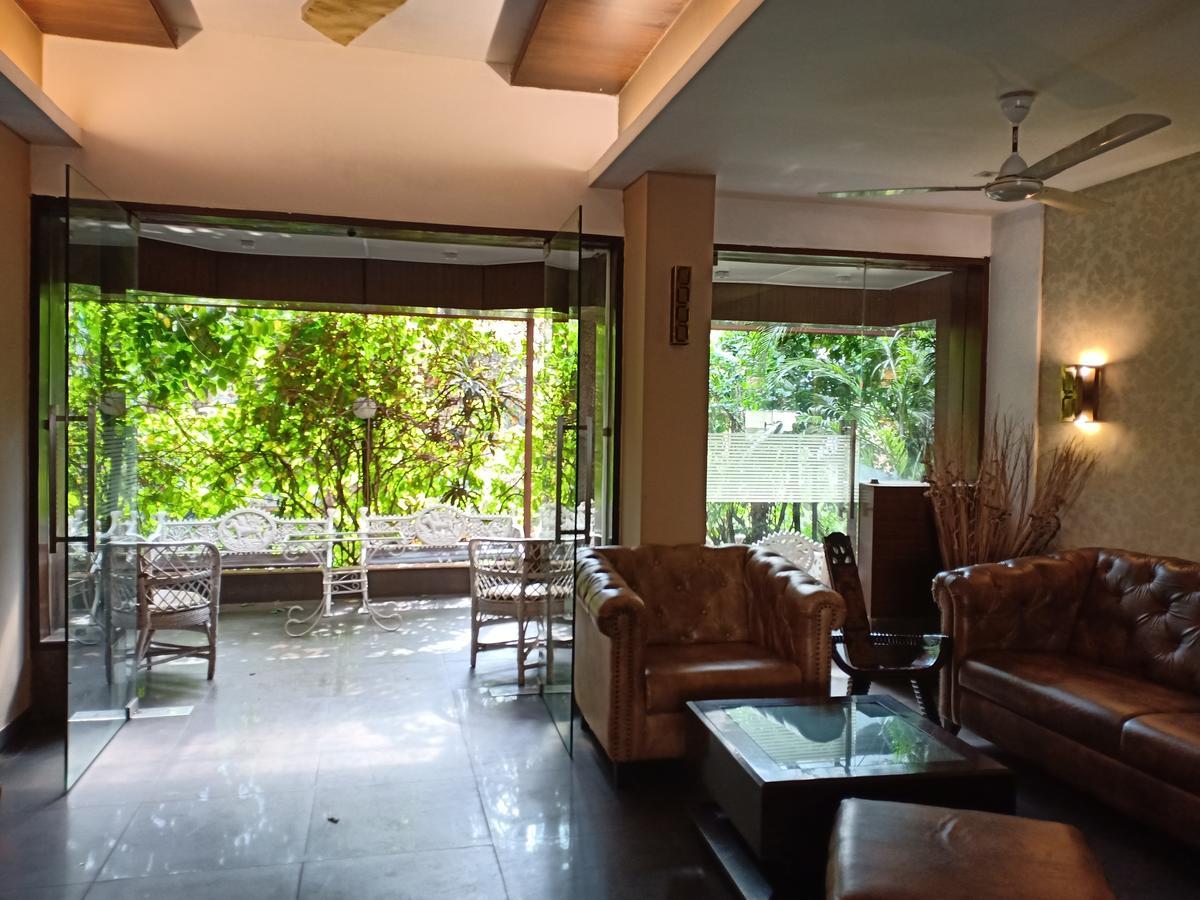 Hotel Chandralok Lonavala Dış mekan fotoğraf