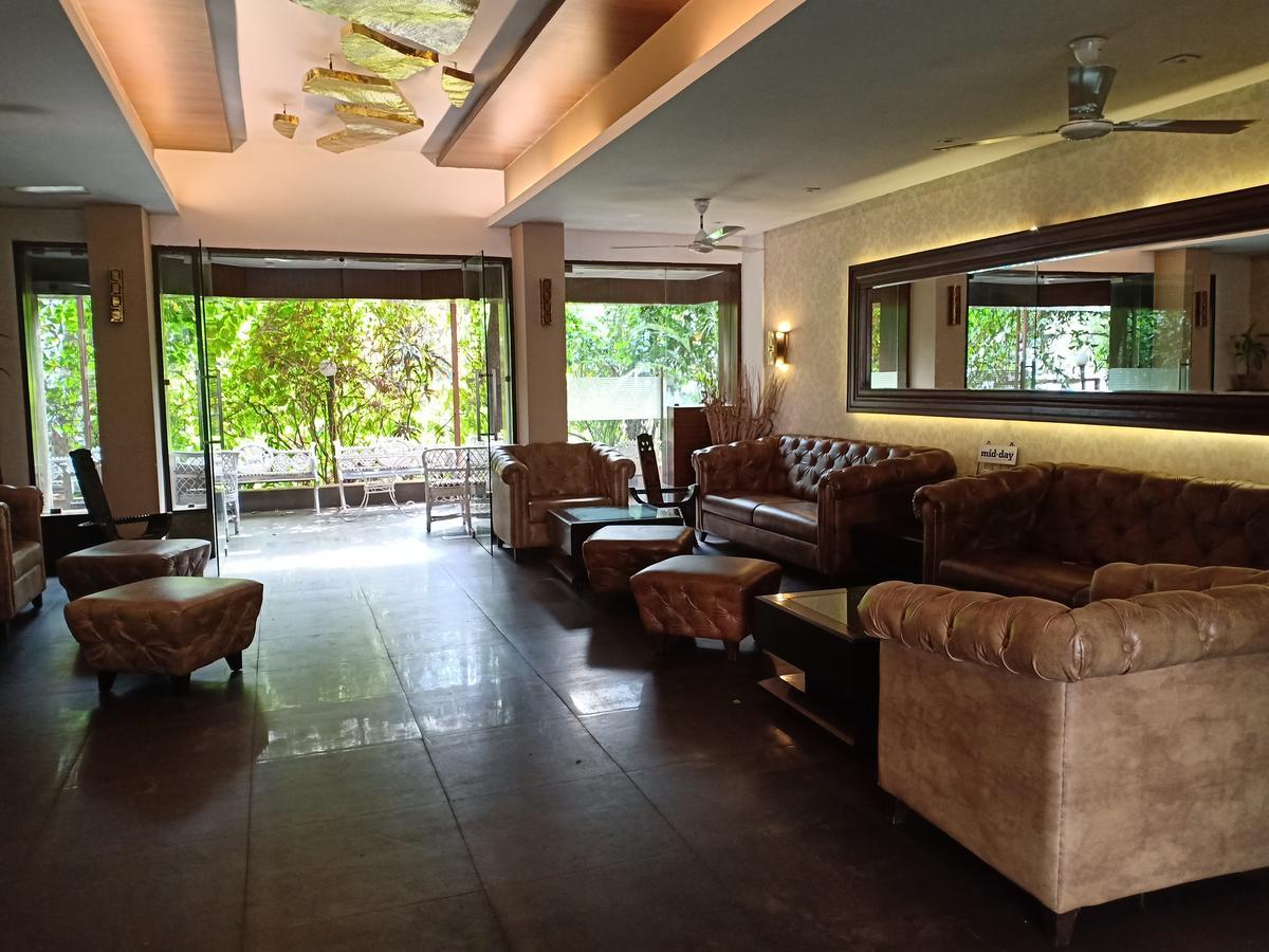 Hotel Chandralok Lonavala Dış mekan fotoğraf