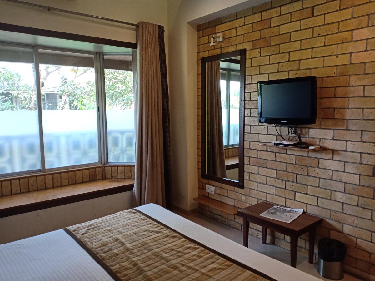 Hotel Chandralok Lonavala Dış mekan fotoğraf