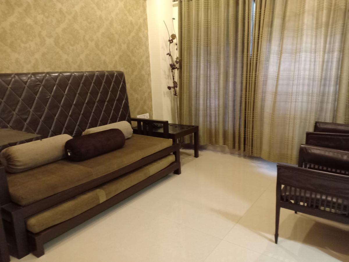 Hotel Chandralok Lonavala Dış mekan fotoğraf