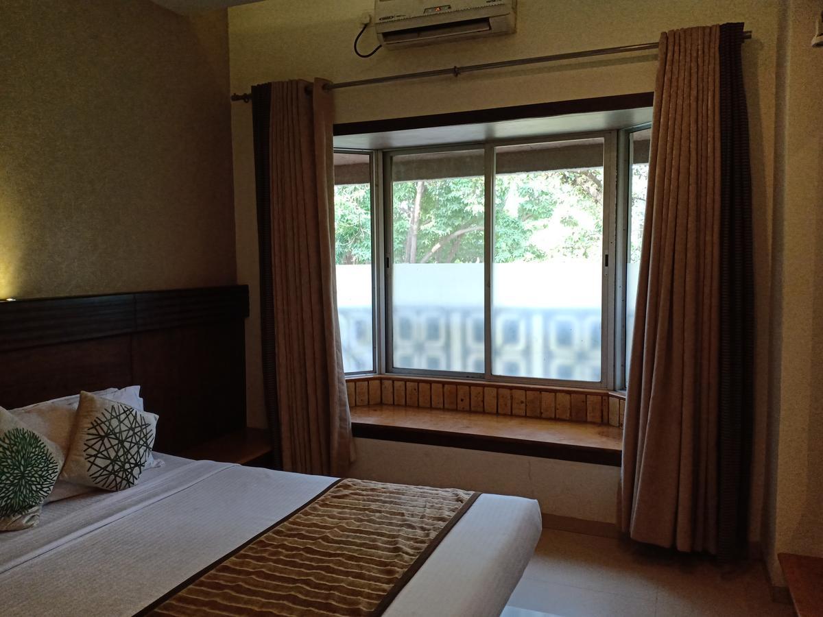 Hotel Chandralok Lonavala Dış mekan fotoğraf