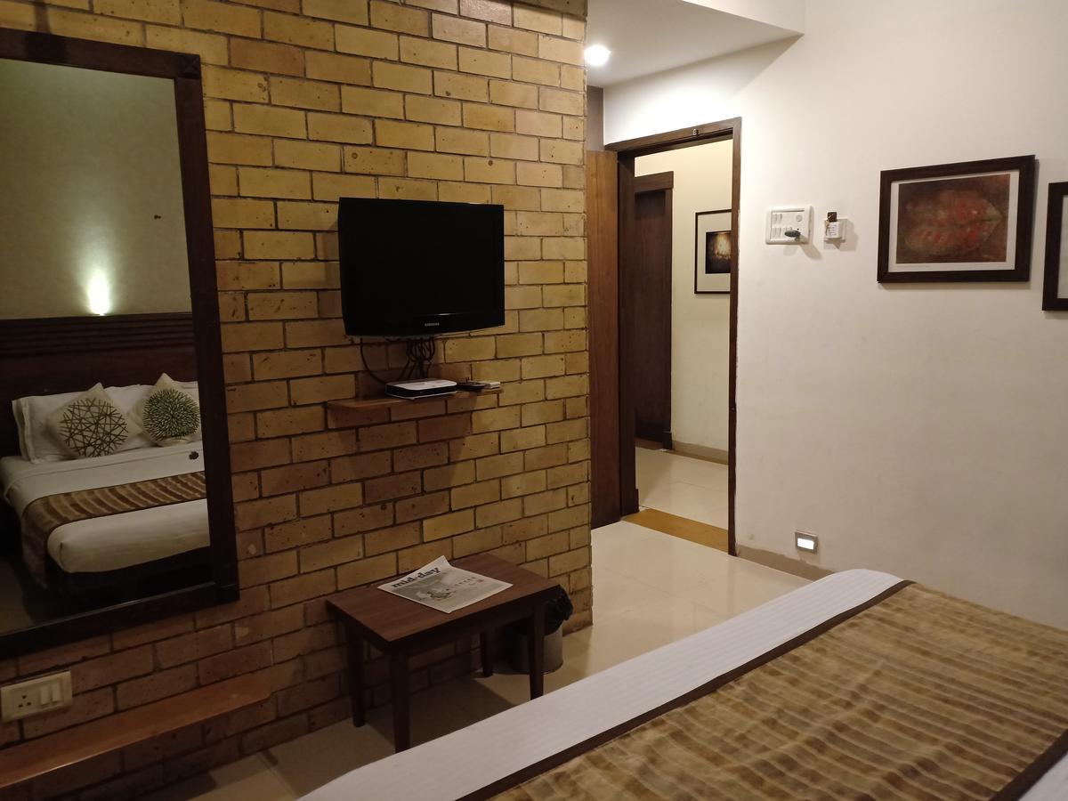 Hotel Chandralok Lonavala Dış mekan fotoğraf