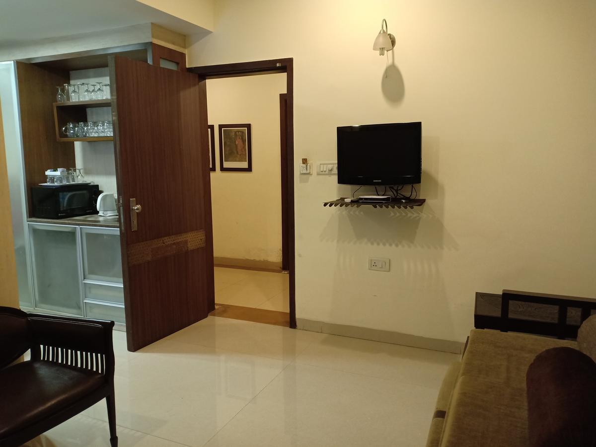 Hotel Chandralok Lonavala Dış mekan fotoğraf