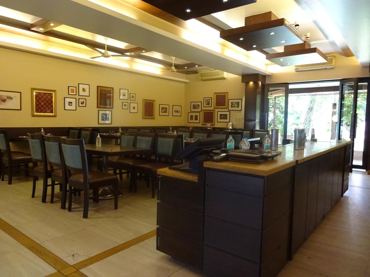Hotel Chandralok Lonavala Dış mekan fotoğraf